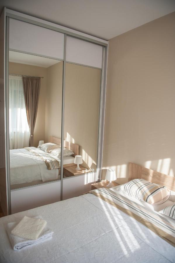 Apartment Ada Belgrad Zimmer foto